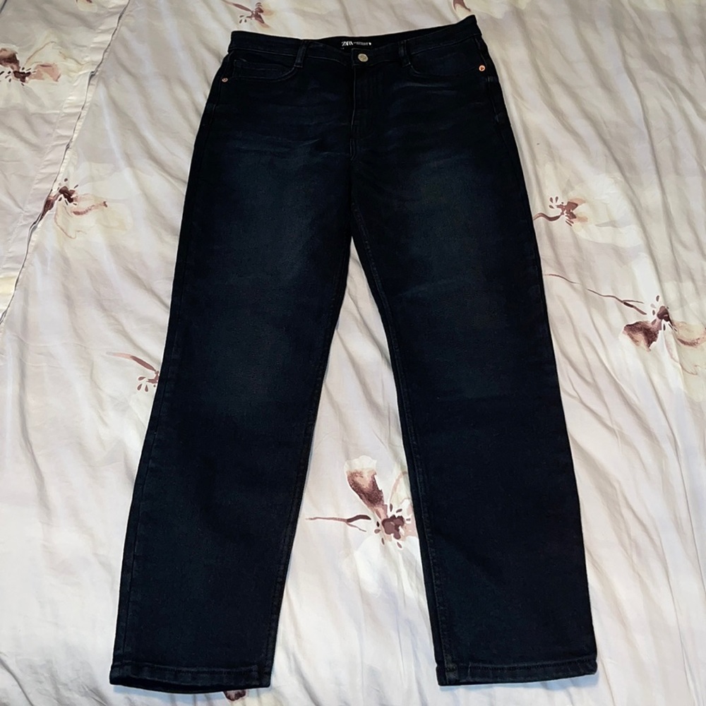 ZARA HIGH RISE SCULPT JEANS